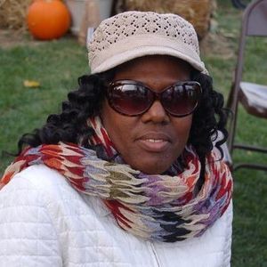 Meet your Posher, Lorain